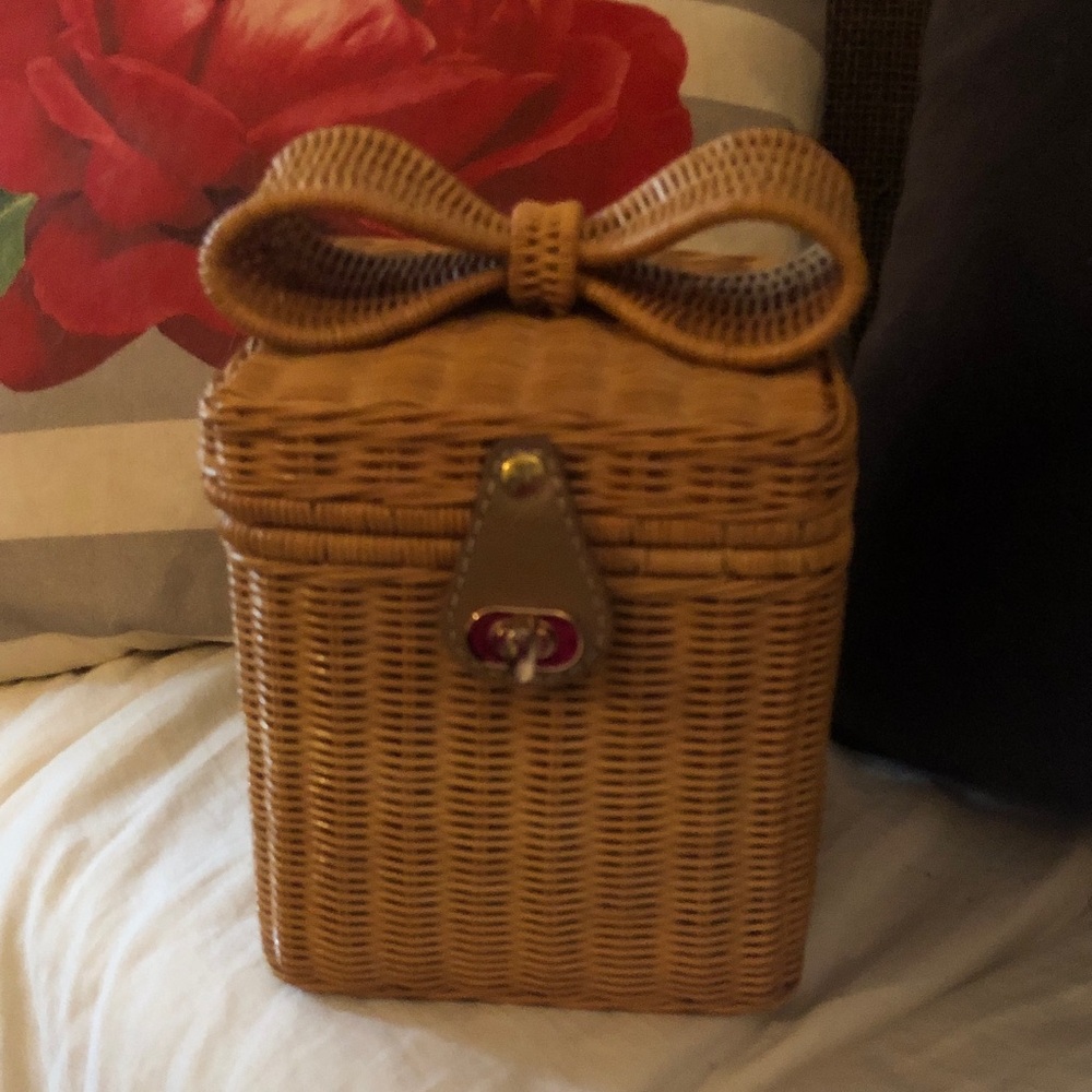 Woven Ribbon Boxy Bag Unbranded